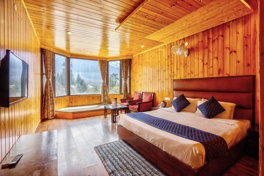 Super Deluxe - best hotel in manali