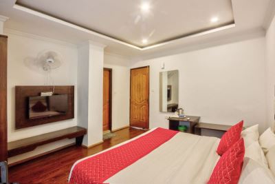 Hotel River Regency, Manali