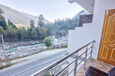 Hotel River Regency, Manali