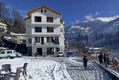 Hotel River Regency, Manali