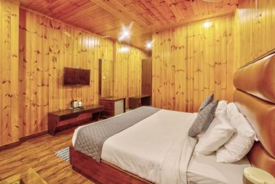 Hotel River Regency, Manali